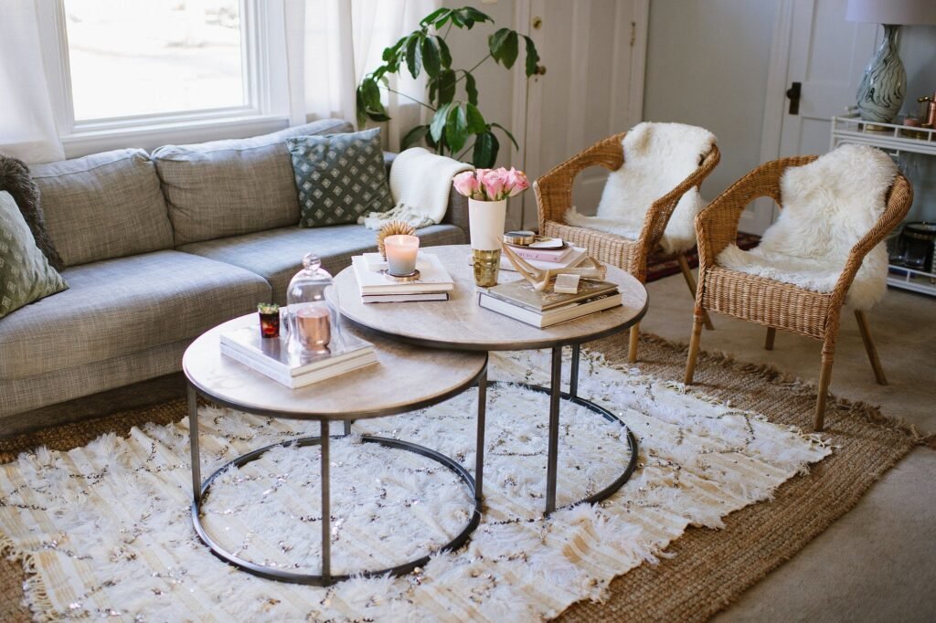 how to style a round coffee table